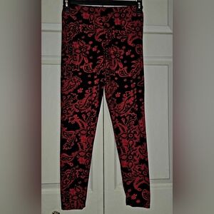 Stylish Black Leggings with Red Floral Pattern